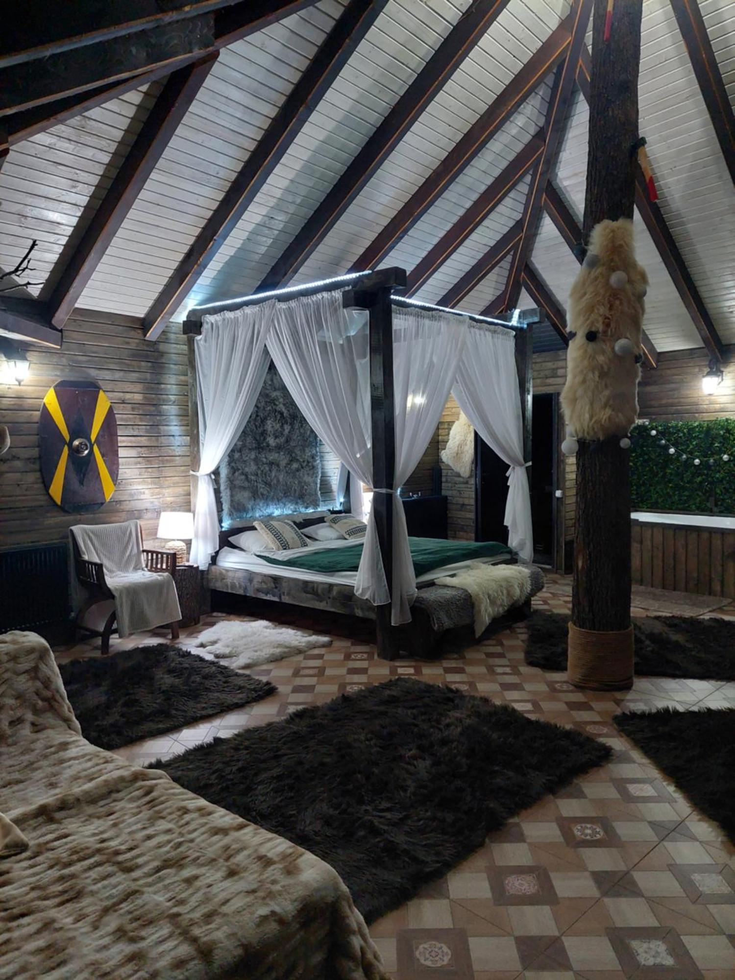 Hotel Vila Maria Sasciori Sebes Pokoj fotografie